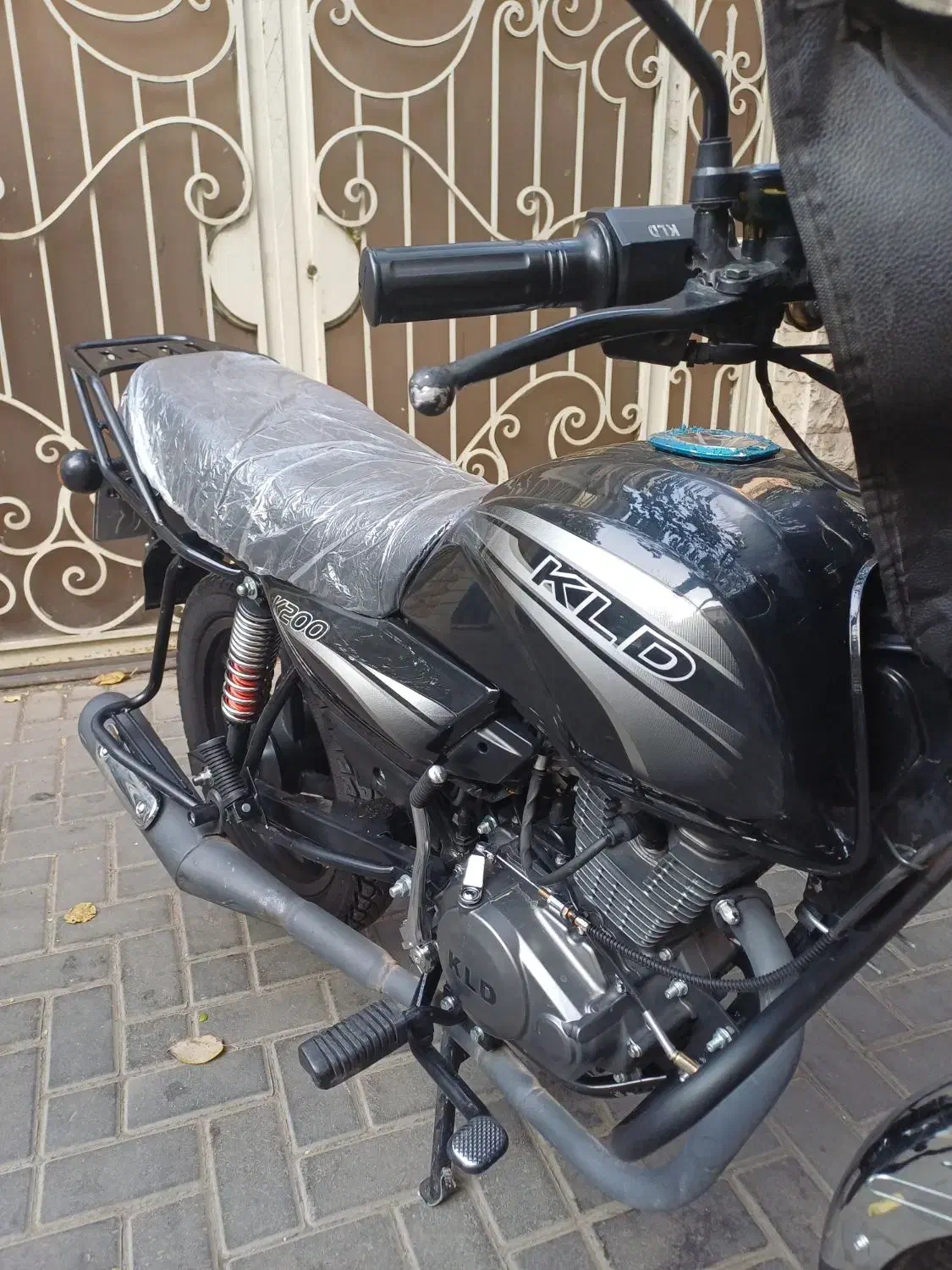 kld200 مدل ۱۴۰۳ کارکرد ۳ هزار با یک سال بیمه|موتورسیکلت|تهران, ایران|دیوار