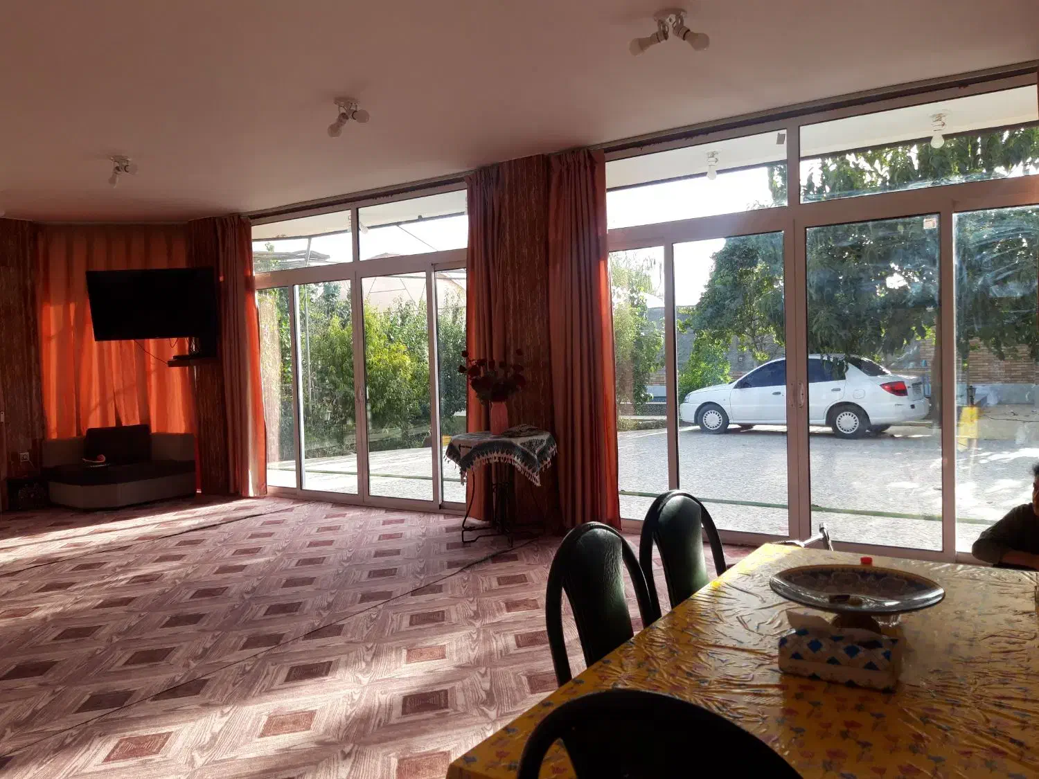 اجاره روزانه باغ|اجارهٔ کوتاهمدت ویلا و باغ|نجفآباد, جوزدان|دیوار