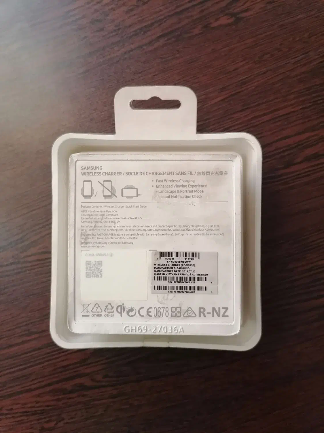 فست شارژ وایرلس سامسونگ Samsung Fast & Wireless|لوازم جانبی موبایل و تبلت|تهران, شهرک فردوس (حسینی)|دیوار