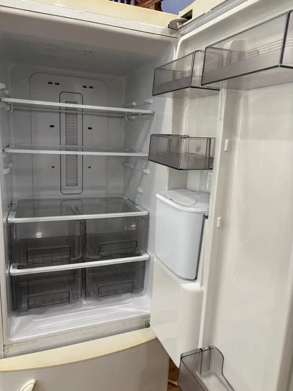 بخچال الکترواستیل|یخچال و فریزر|لاهیجان, لیالستان|دیوار