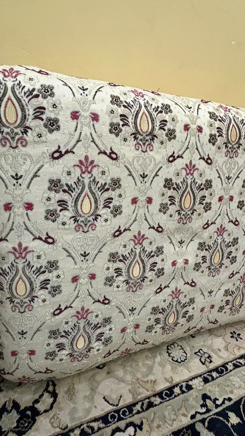 پشتی در حد نو ۳ عدد|پشتی|بندرعباس, |دیوار