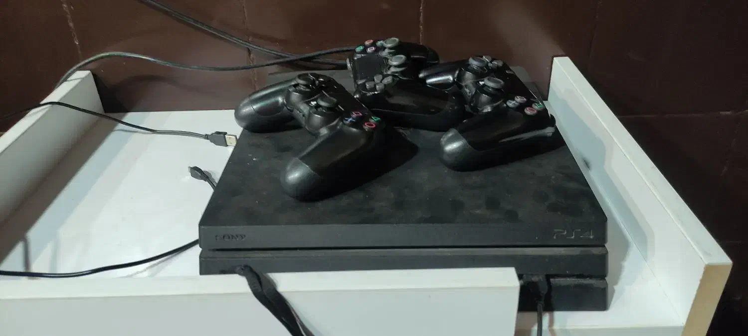 دستگاهpes4پرو|کنسول، بازی ویدئویی و آنلاین|چرام, |دیوار