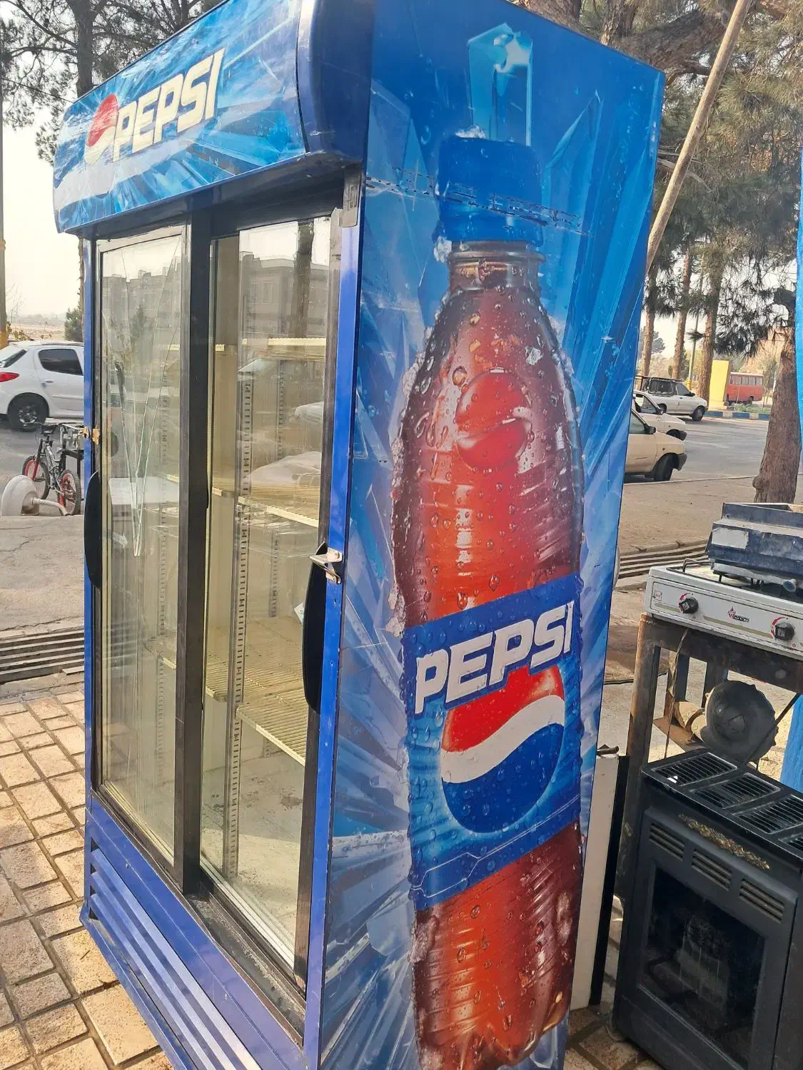 یخچال نوشابه ای  پپسی|کافی‌شاپ و رستوران|نسیم‌شهر, |دیوار