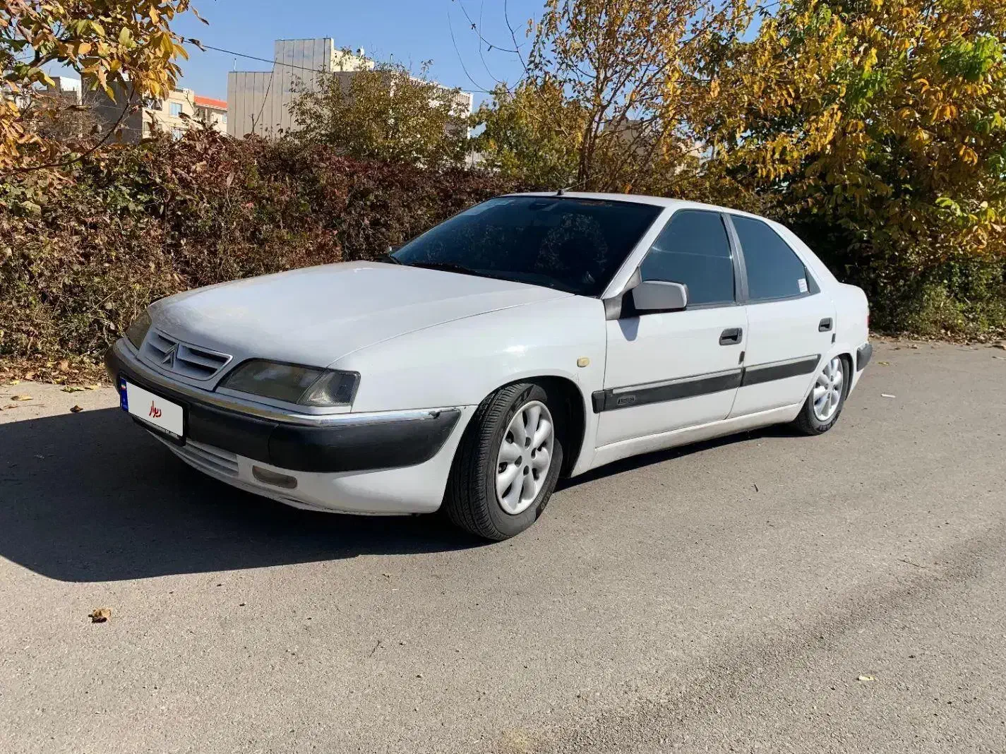 زانتیا ۲۰۰۰ مدل ۸۵ سفید|خودرو سواری و وانت|بروجرد, |دیوار