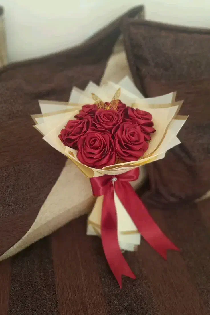 تخفیف ویژه دسته گل و باکس های روبانی و پروانه ای|گل مصنوعی|تبریز, |دیوار