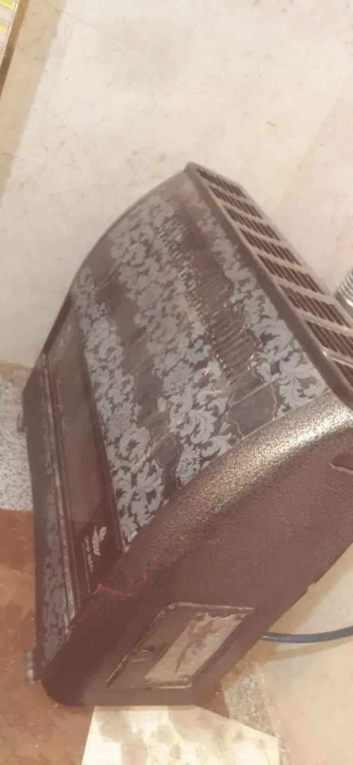 یخاری گازی۱۲هزار|بخاری، هیتر، شومینه|یاسوج, |دیوار