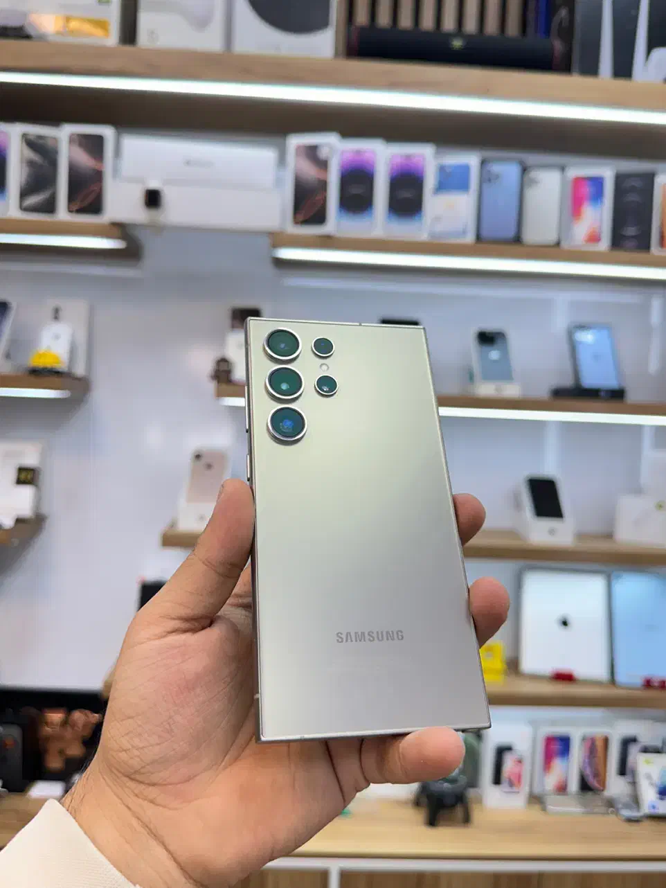 سامسونگ s24 ultra ۱۷ ماه گارانتی|موبایل|زنجان, |دیوار