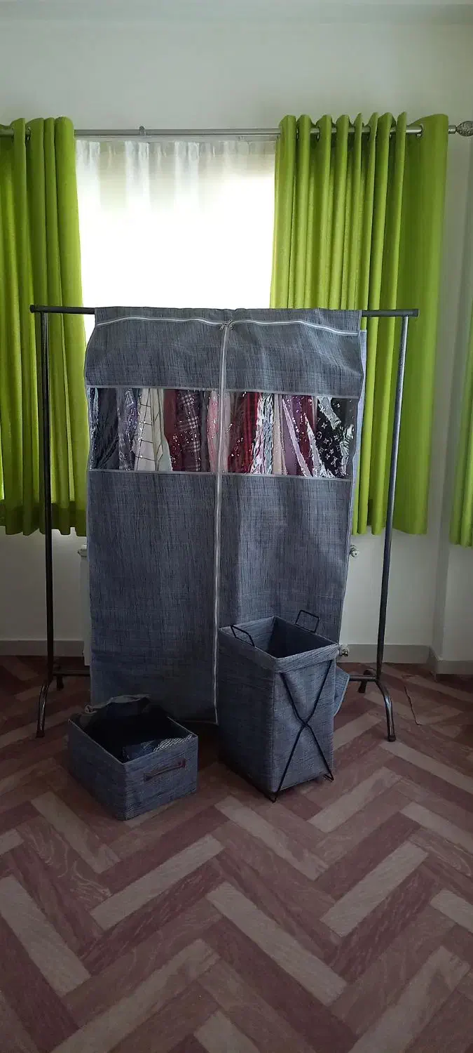 کاور رگال با جنس برزنت|بندرخت و رخت‌آویز|کلاردشت, |دیوار