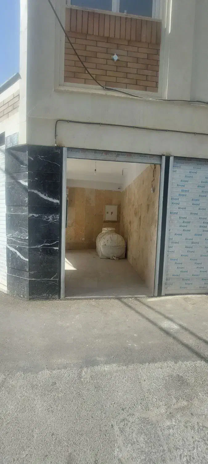 پیروزی/پیچک/۲۱ متر تجاری/ ۳دهنه/نوساز|اجارهٔ مغازه و غرفه|تهران, زاهد گیلانی|دیوار