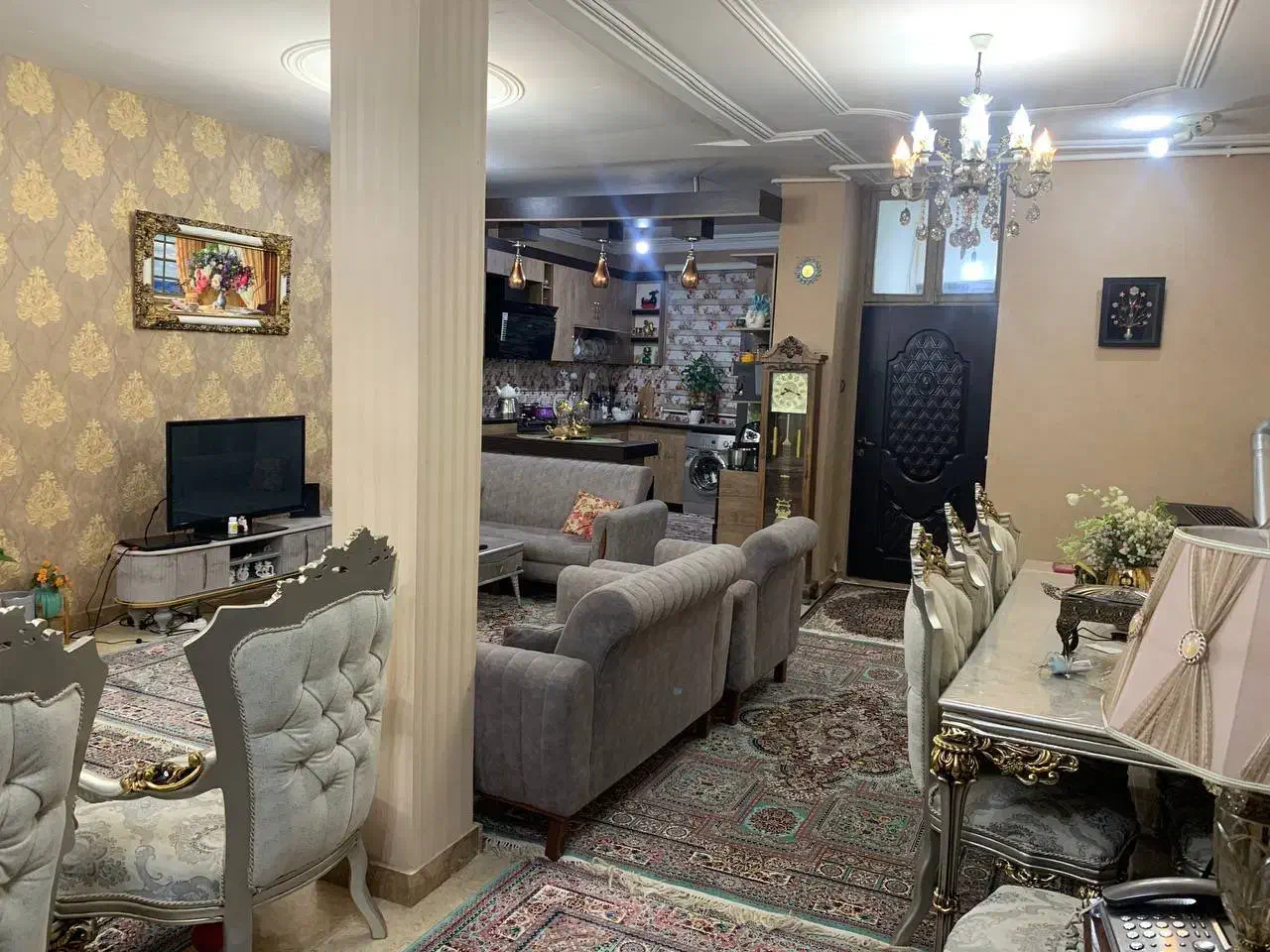 ویلایی زیبا 100متری بازسازی شده فلکه رازی / آسایش4|فروش خانه و ویلا|رشت, استقامت ۲|دیوار