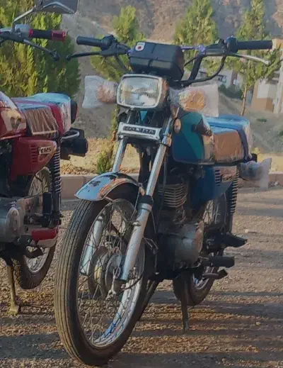 هندا ۱۲۵|موتورسیکلت|وحیدیه, |دیوار