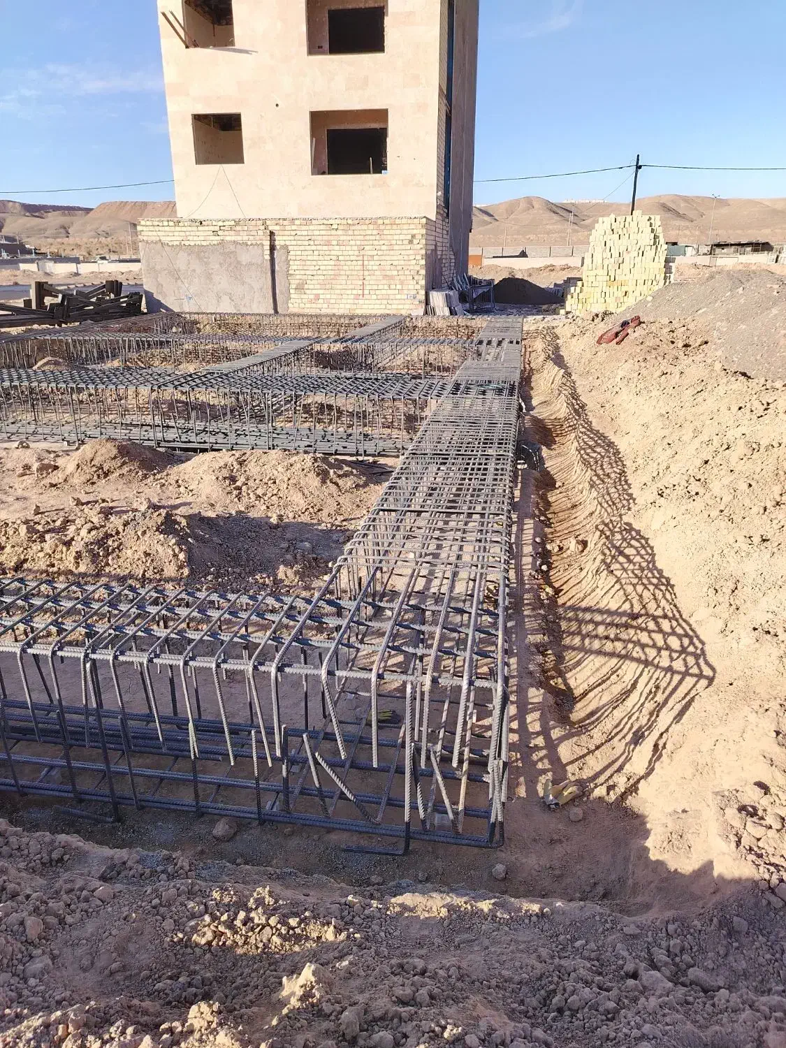 اجرای فونداسیون کامل|خدمات پیشه و مهارت|بیرجند, |دیوار