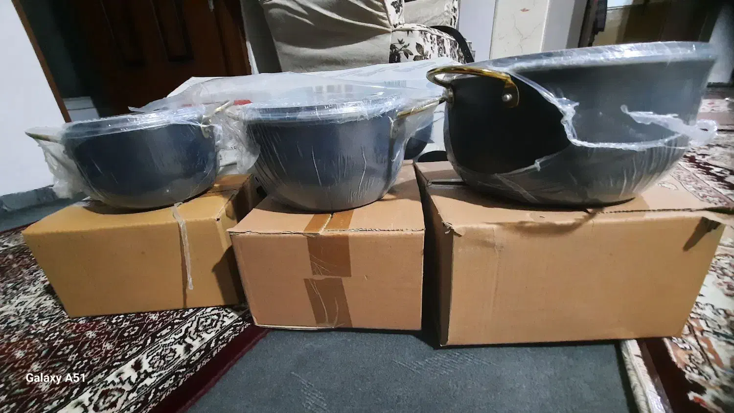 سرویس قابلمه ۱۶ پارچه میلا|ظروف پخت‌وپز|ارومیه, |دیوار