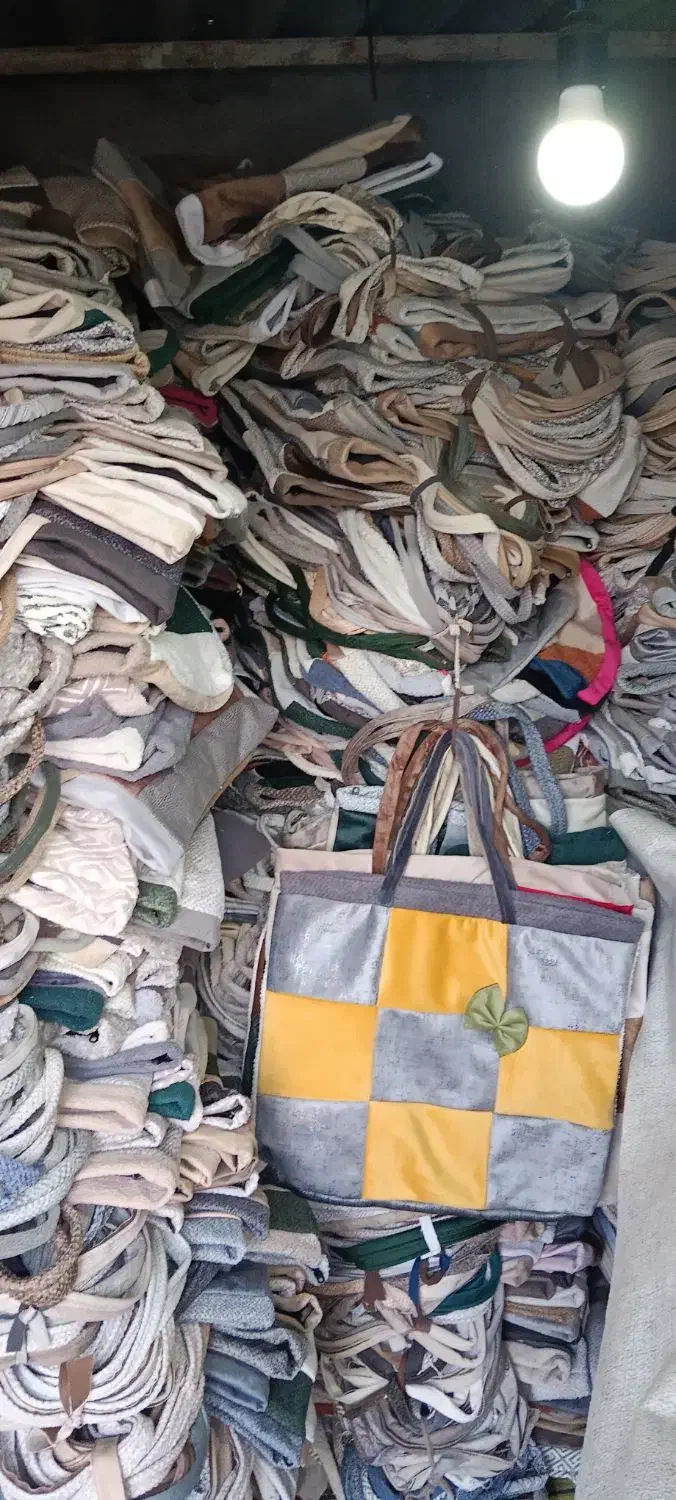 کیف و کوسن پارچه مبلی|کیف، کفش، کمربند|سیمین شهر, |دیوار