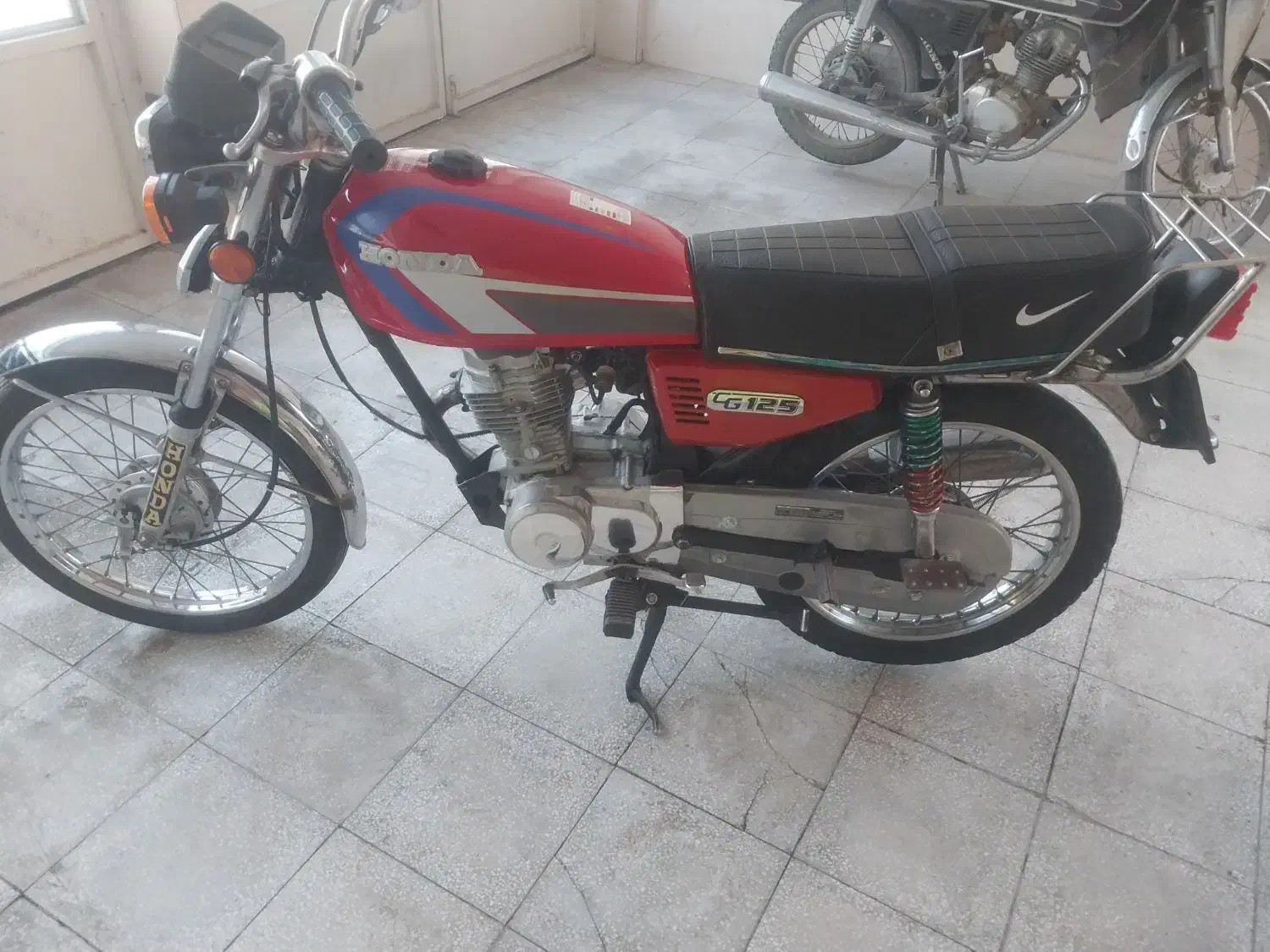 هوندا ۸۸ تمیز سالم بدون سر صدا|موتورسیکلت|سبزوار, سیادتی|دیوار