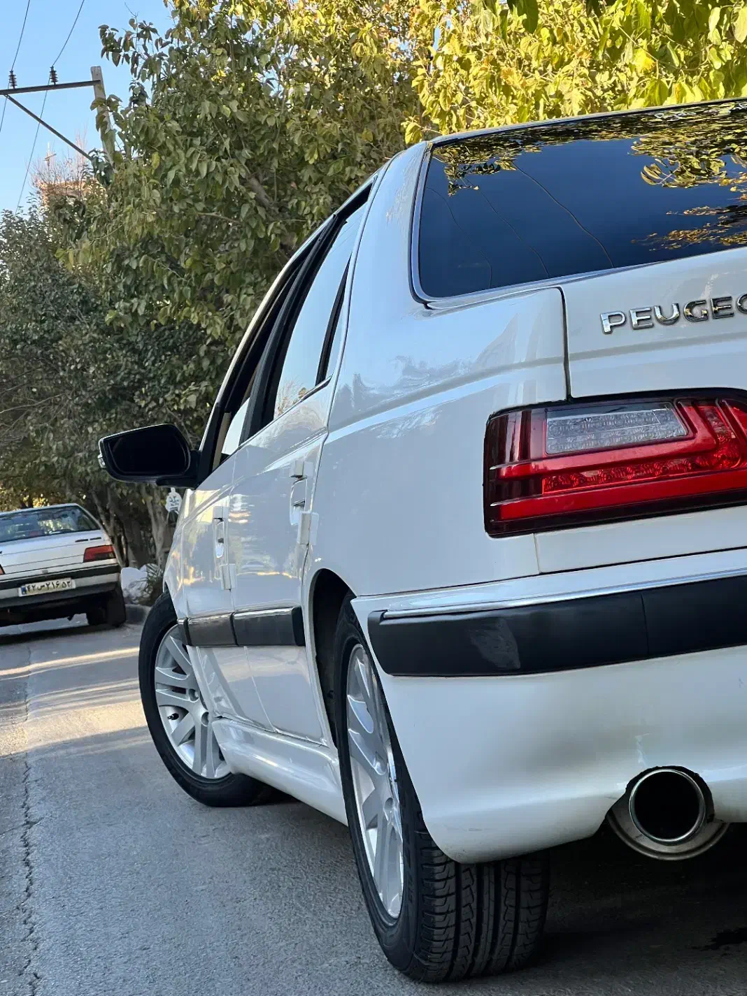 پژو پارس xu7p سفارشی۱۴۰۲ چهارچرخ دیسک|خودرو سواری و وانت|اصفهان, برازنده|دیوار