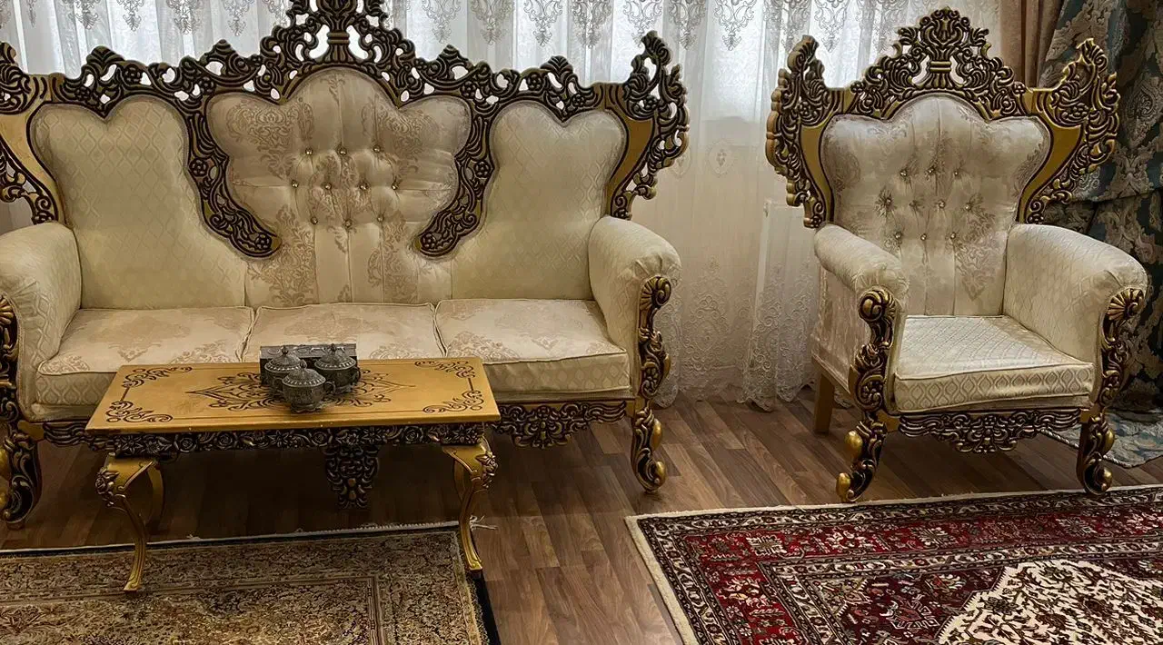 مبل سلطنتی در حد نو سالم|مبلمان خانگی و میز عسلی|تبریز, |دیوار