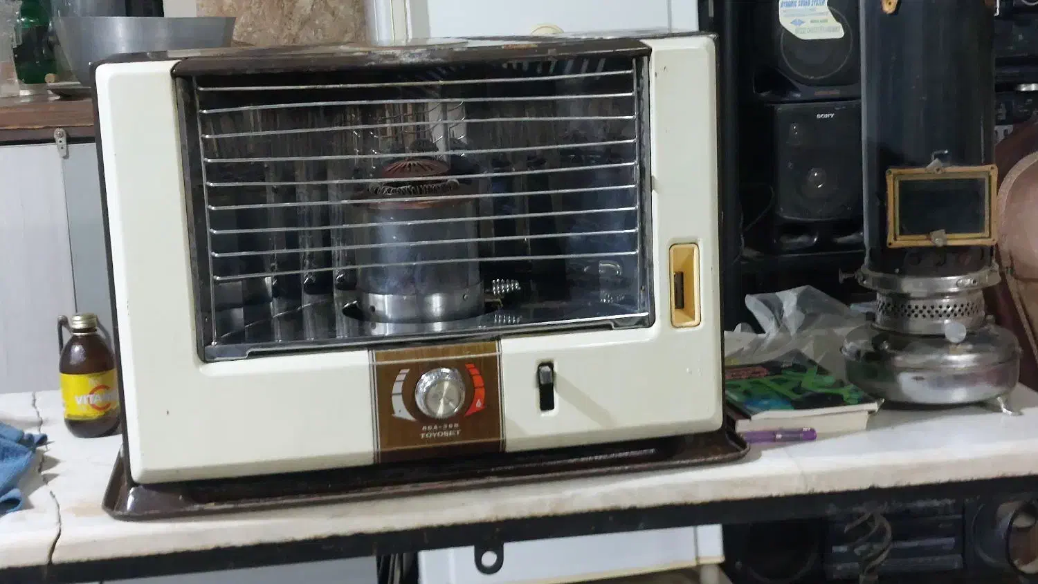 بخاری نفتی تویوست ژاپنی اصل سایز 36|بخاری، هیتر، شومینه|تهران, آبشار|دیوار