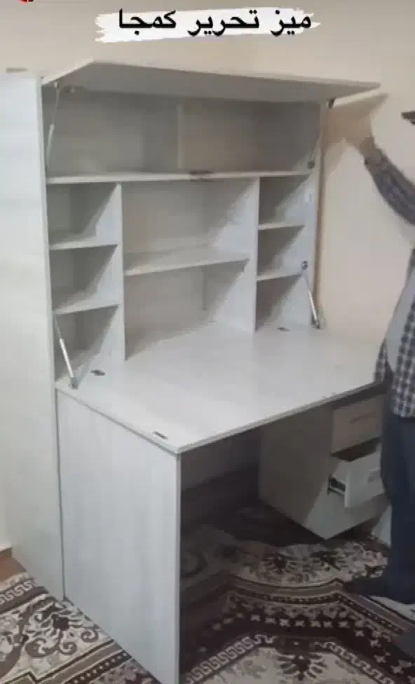 کمی جا تحریر|میز تحریر و کامپیوتر|یزد, |دیوار