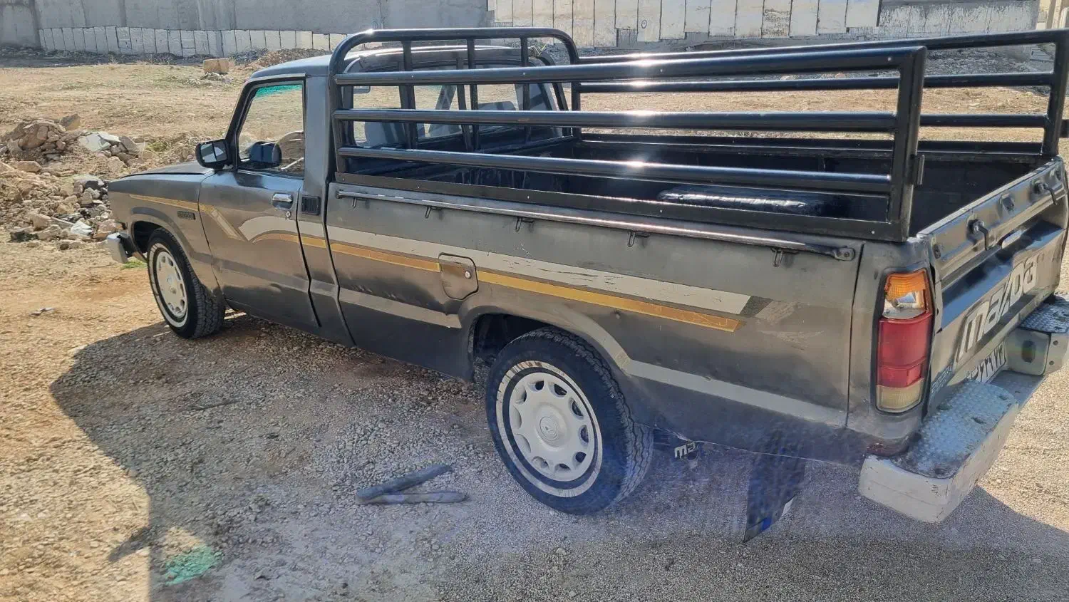 مزدا تک کابین ۲۰۰۰هزار|خودرو سواری و وانت|جهرم, |دیوار