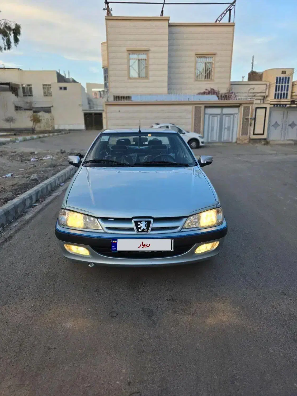 پژو پارس|خودرو سواری و وانت|زاهدان, |دیوار