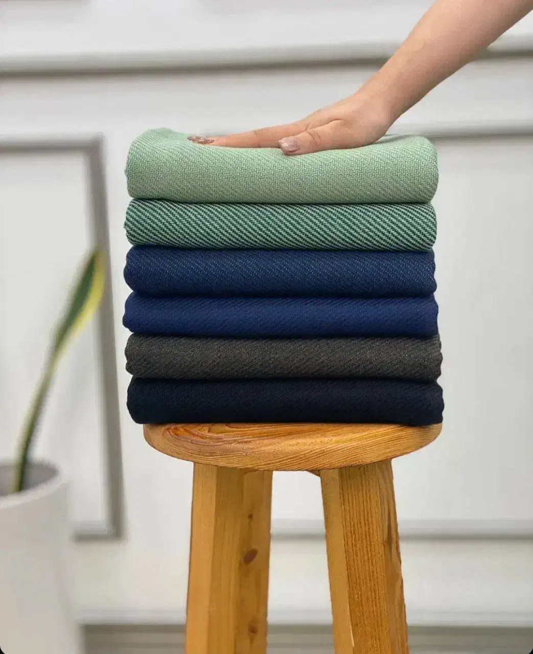 روسری و شال با بهترین کیفیت|لباس|اقلید, |دیوار