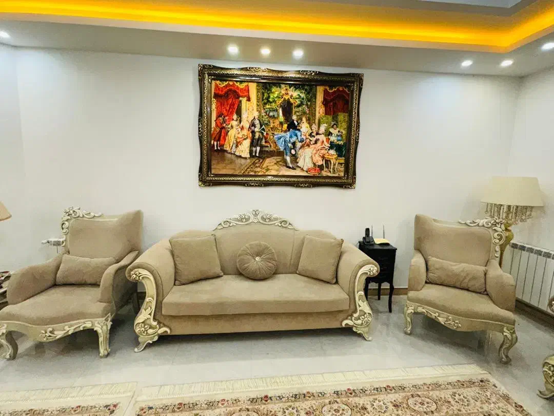 یک دست مبل هشت نفره کلاسیک|مبلمان خانگی و میز عسلی|رشت, استقامت ۱|دیوار