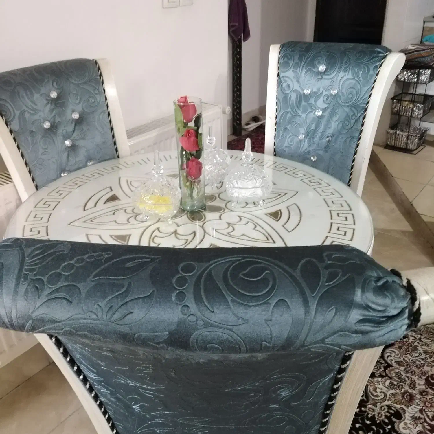 میز غذاخوری 4نفره|میز و صندلی غذاخوری|قم, دروازه ری|دیوار