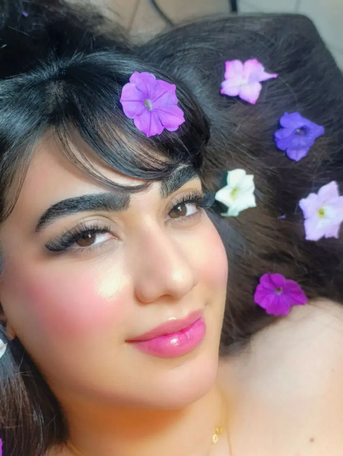 ارائه تخصصی و آموزش خدمات مژه و لیفت و لمینیت|خدمات آرایشگری و زیبایی|رشت, معلم|دیوار