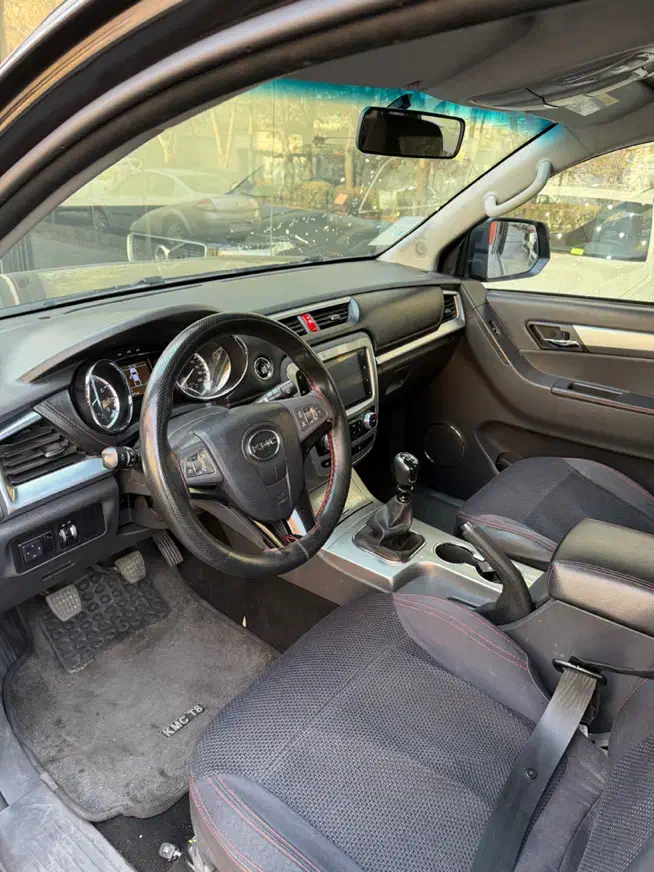 کی ام سی T8|خودرو سواری و وانت|تبریز, |دیوار