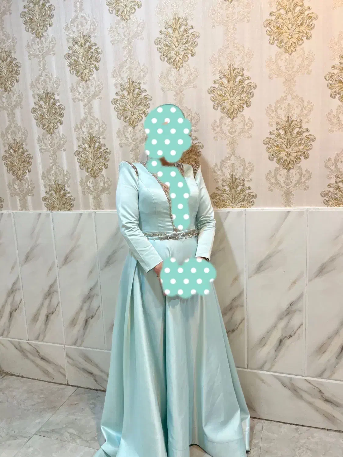 لباس مجلسی|لباس|نیشابور, مبارکه|دیوار