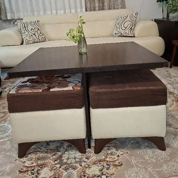 میز جلو مبلی و ۴عدد پاف|مبلمان خانگی و میز عسلی|تهران, اسفندیاری|دیوار