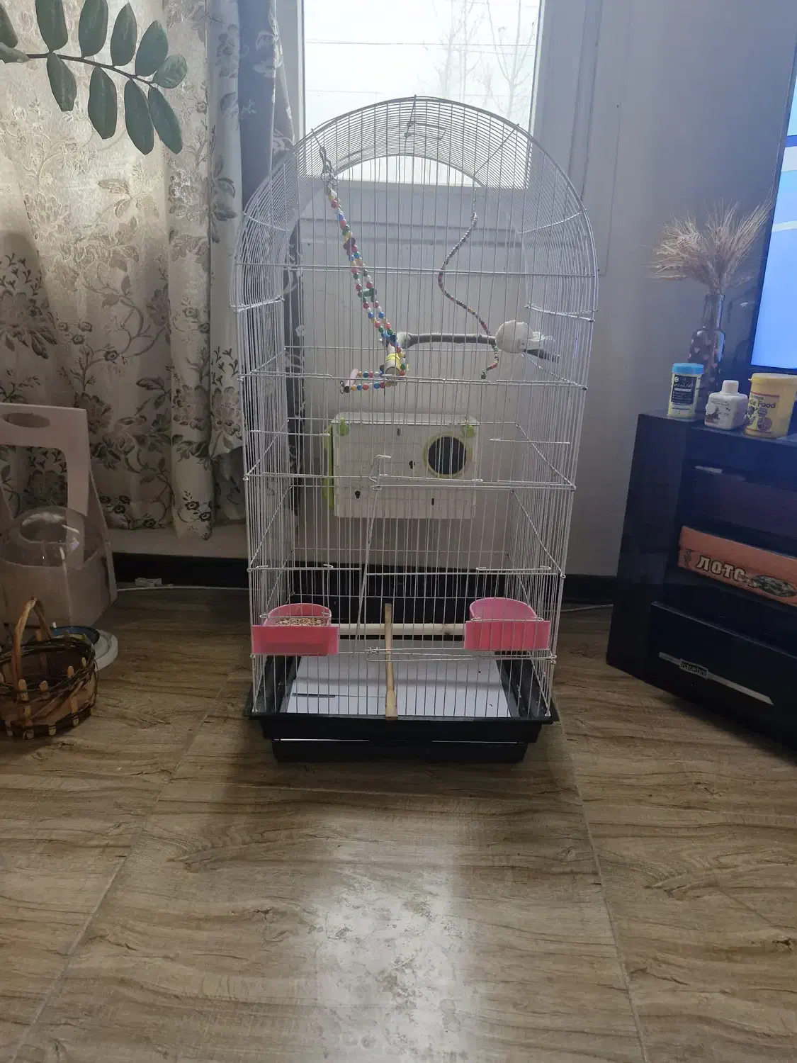 قفس یک متری و لانه و لوازم|لوازم جانبی حیوانات|چاف و چمخاله, |دیوار