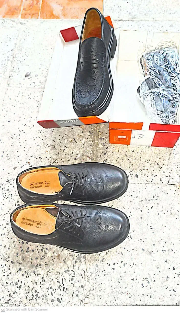 کفش|کیف، کفش، کمربند|کوهنانی, |دیوار