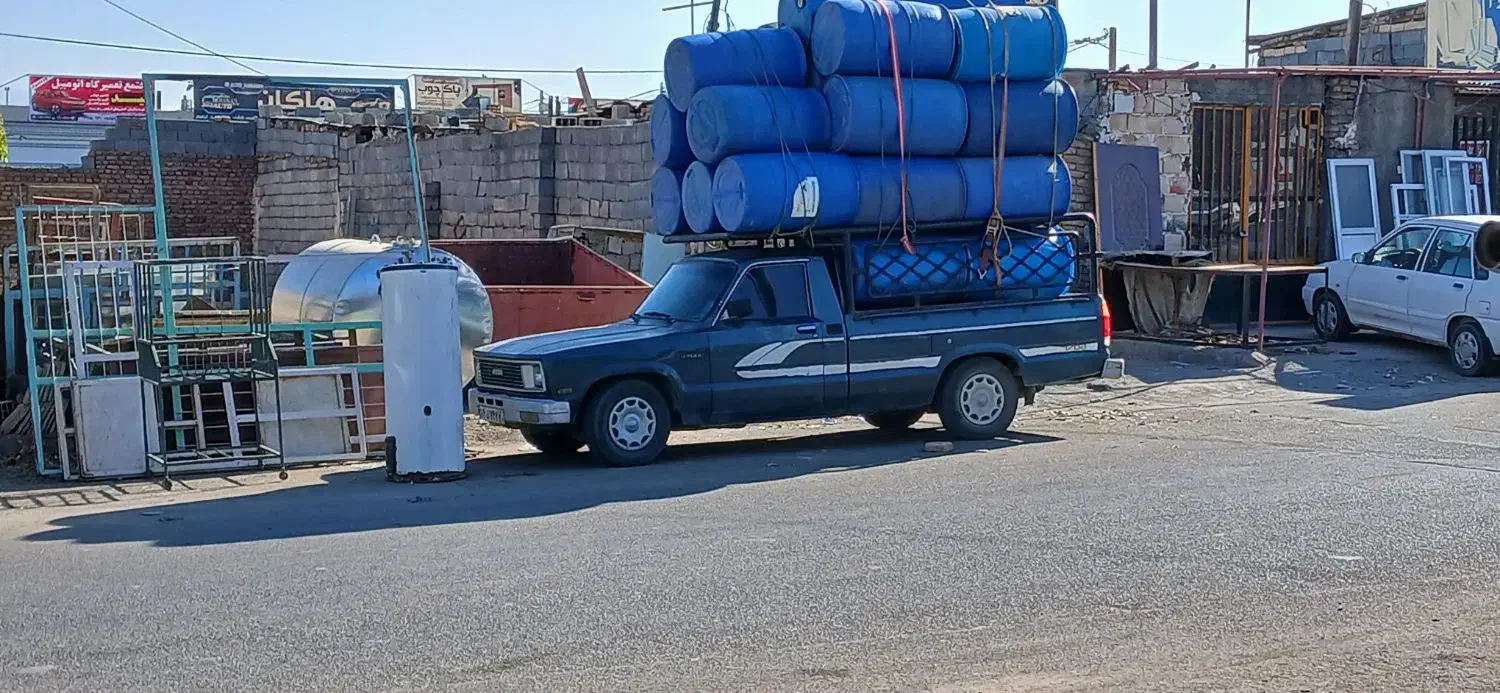 بشکه پلاستیکی|ظروف نگهدارنده، پلاستیکی، یک‌بارمصرف|جغتای, |دیوار