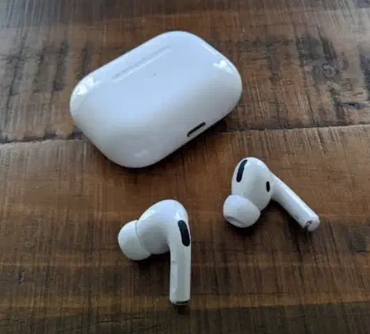 ایرپاد هندزفری بلوتوثی گم شده محدوده بلوار ایزدی|اشیا|نجف‌آباد, ویلاشهر|دیوار