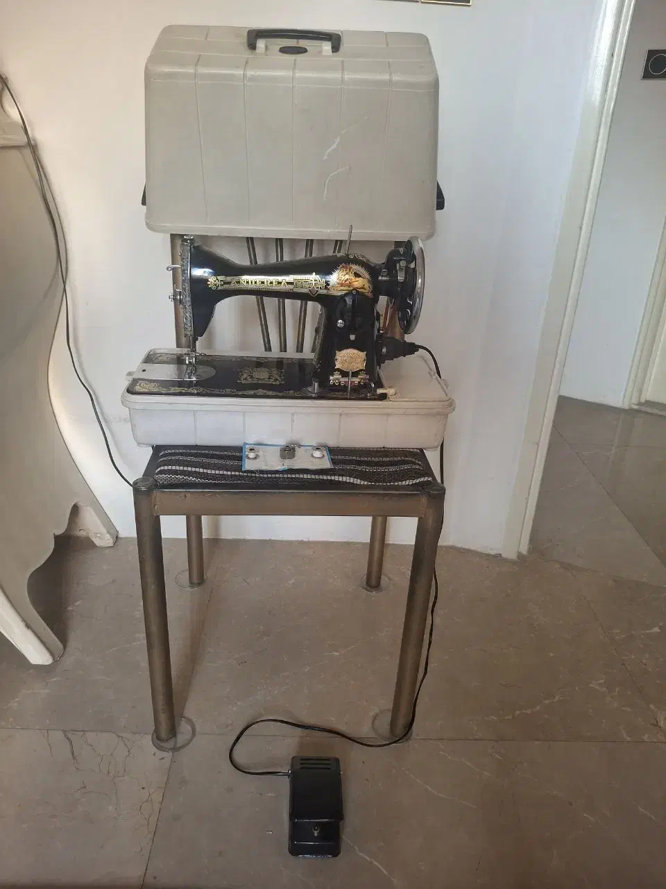 چرخ خیاطی آدرینا|چرخ خیاطی و ریسندگی|مشهد, آزادشهر|دیوار