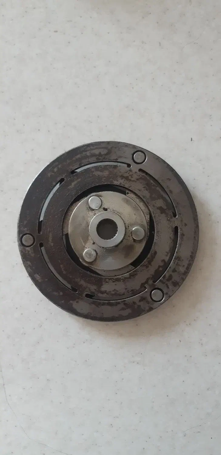 فولی کلاچ کمپرسور کولر پژو|قطعات یدکی و لوازم جانبی|شیراز, شهرک والفجر|دیوار