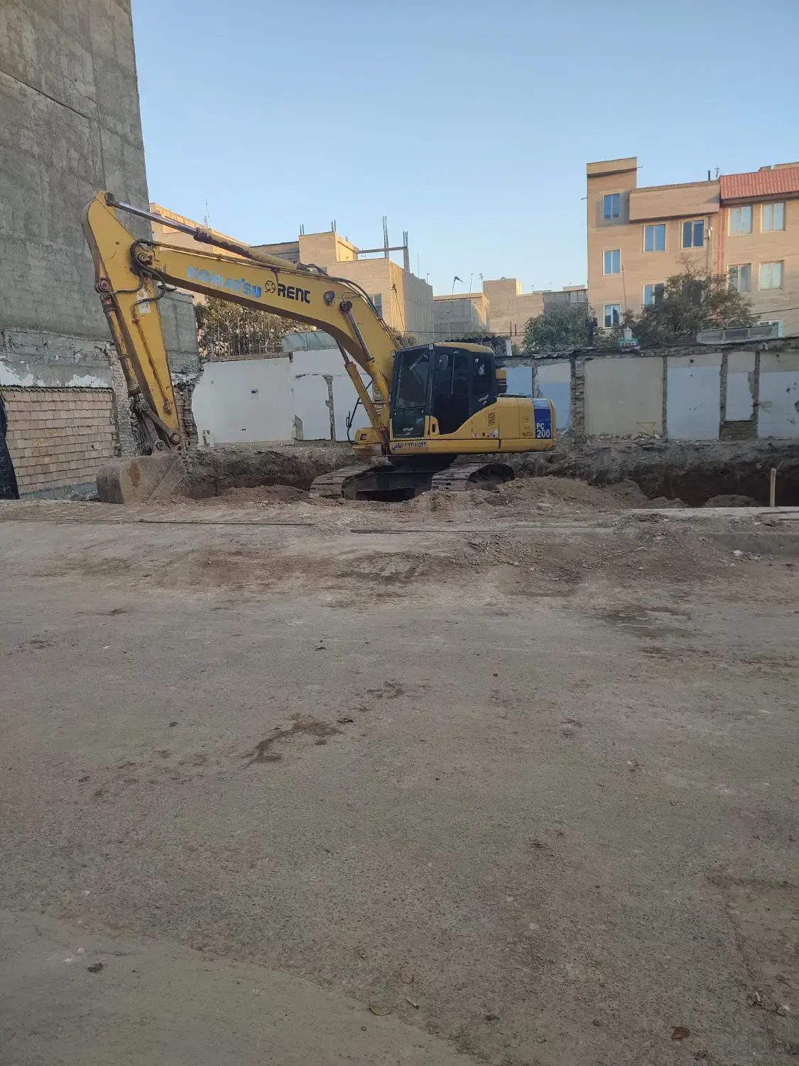 نگهبان و نیروی کار ساختمان|استخدام معماری، عمران و ساختمانی|اسلام‌شهر, شهرک محمدیه|دیوار