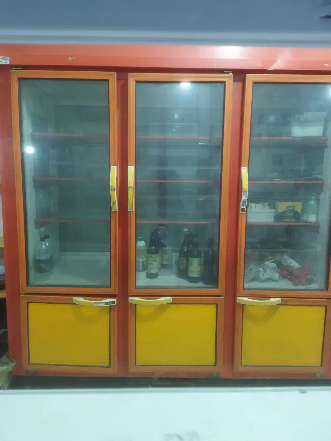 درحدنو|فروشگاه و مغازه|چهارباغ, |دیوار