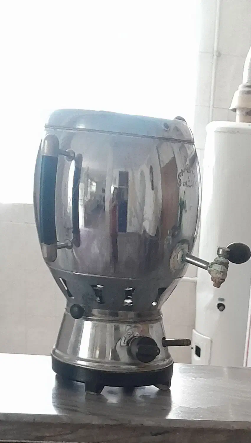 سماور گازی بدون هیچ مشکل|سماور، چایساز، قهوهساز|نهاوند, |دیوار