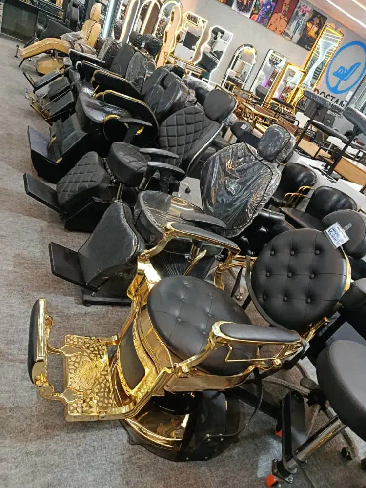 صندلی سلطنتی فلز فورتیک|آرایشگاه و سالن‌های زیبایی|یزد, |دیوار