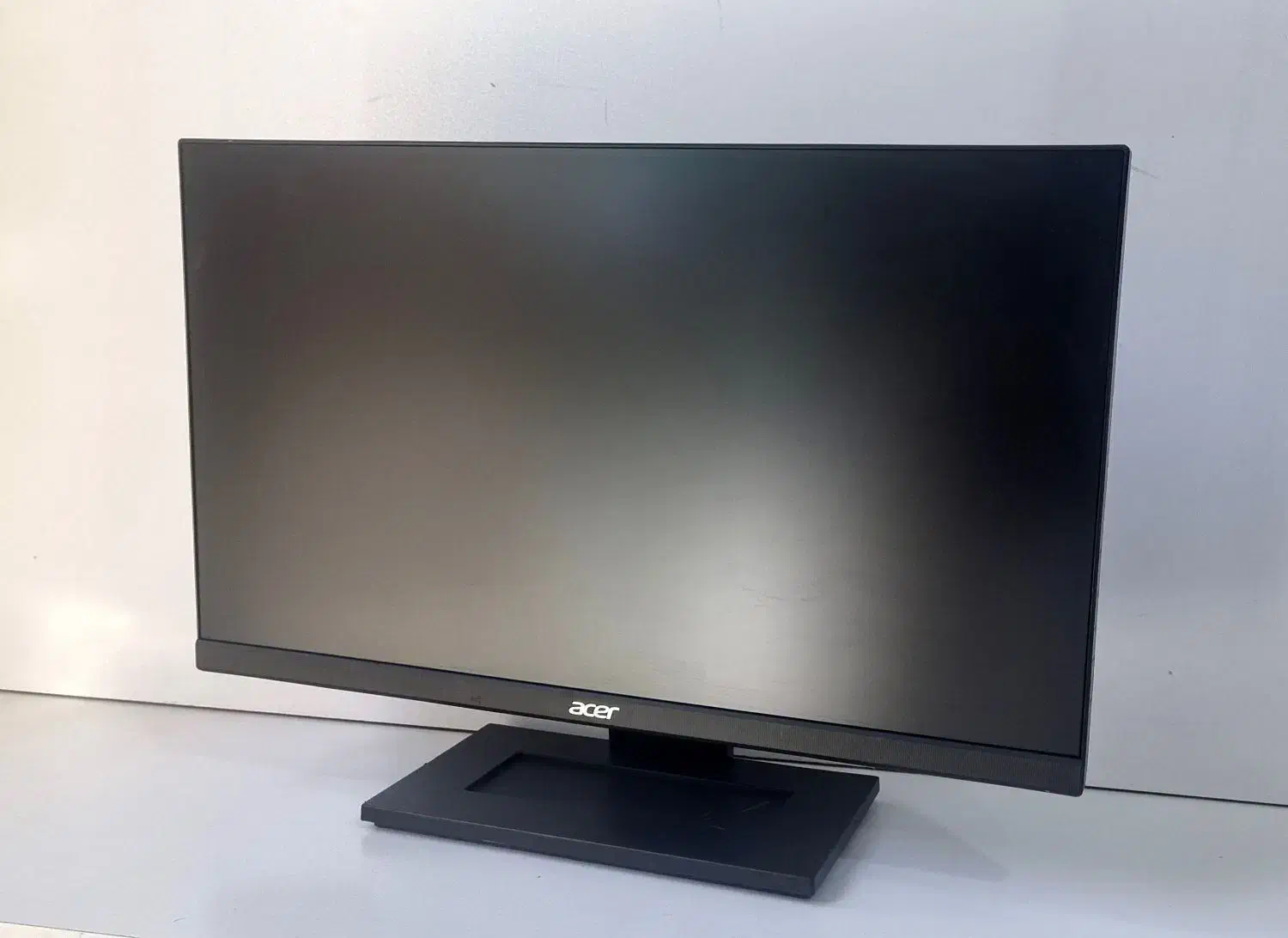 مانیتور ۲۲اینچ ایسر فول پورت اسپیکر دار اصلی|قطعات و لوازم جانبی رایانه|کرج, اصفهانی‌ها|دیوار