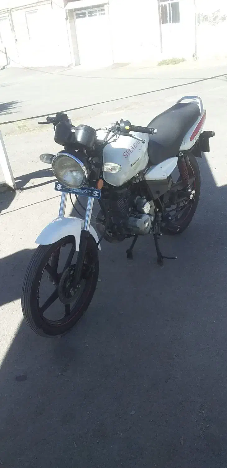 موتور ۱۸۰ سی سی مدارک کامل|موتورسیکلت|نهاوند, |دیوار