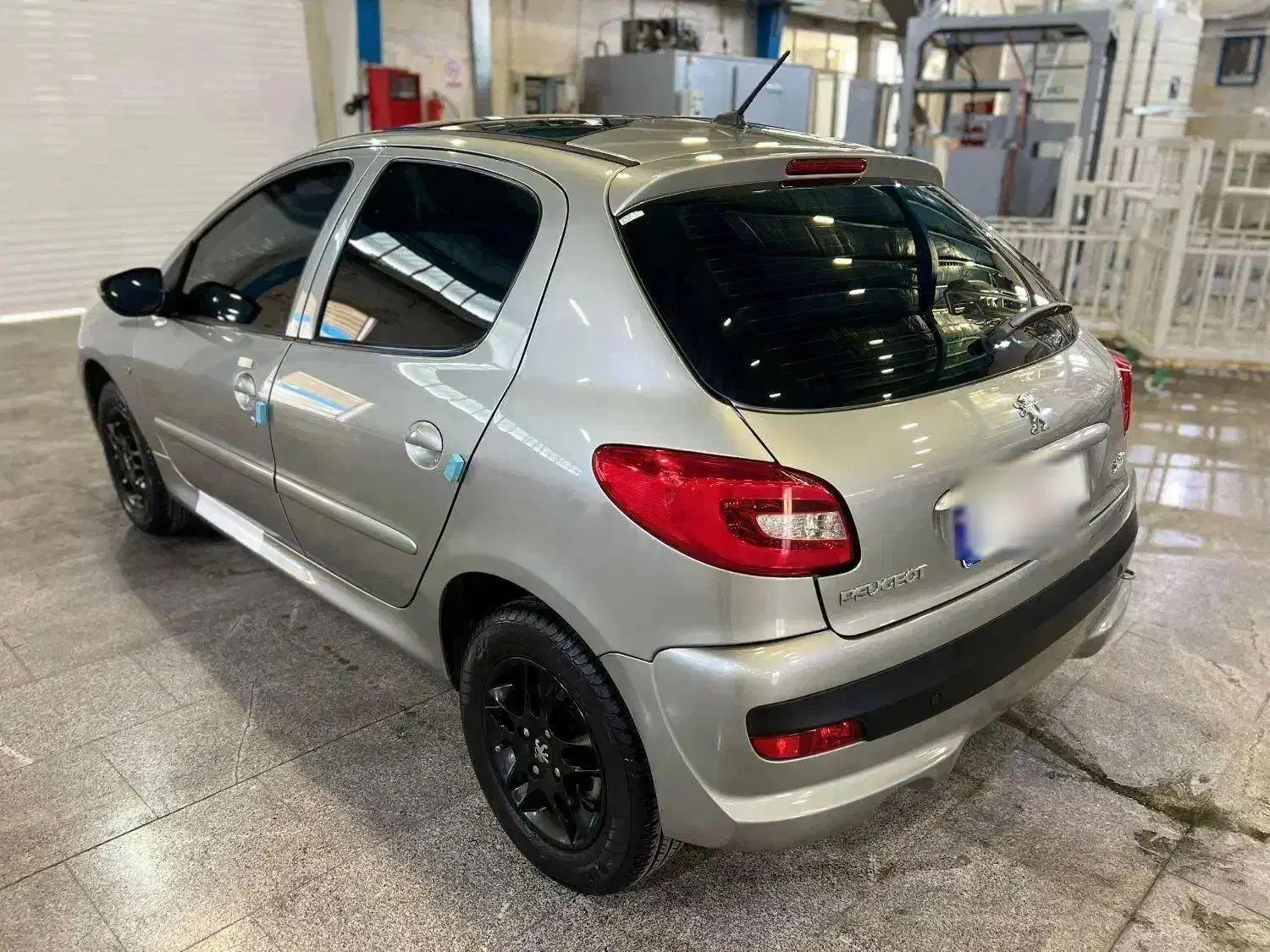 پژو ۲۰۷ پانا دنده ای ارتقا|خودرو سواری و وانت|تهران, اکباتان|دیوار