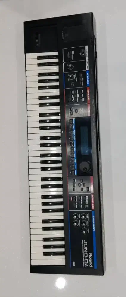 ارگ رولند مدل juno-di|پیانو، کیبورد، آکاردئون|لنگرود, |دیوار