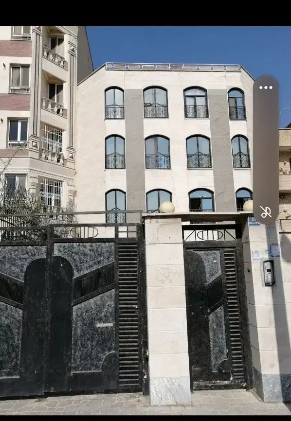 اپارتمان۸۵ متری بوستان استخر پارک پلیس|فروش آپارتمان|تهران, مجیدآباد|دیوار