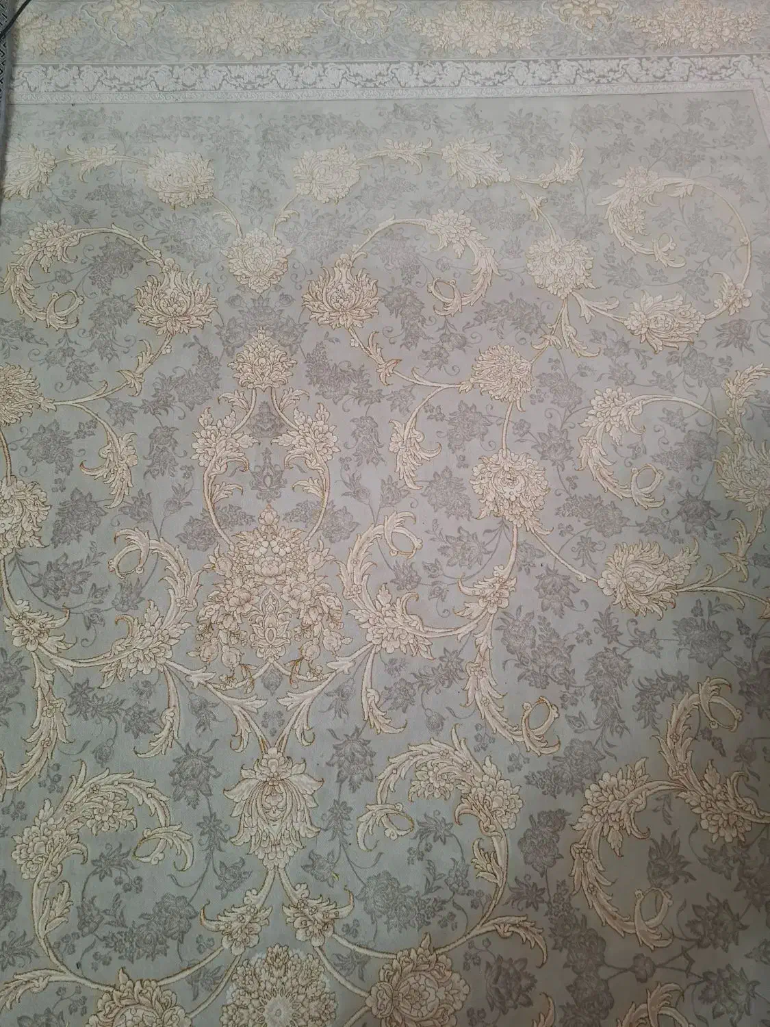 فرش|فرش|تربت‌حیدریه, آغوی|دیوار