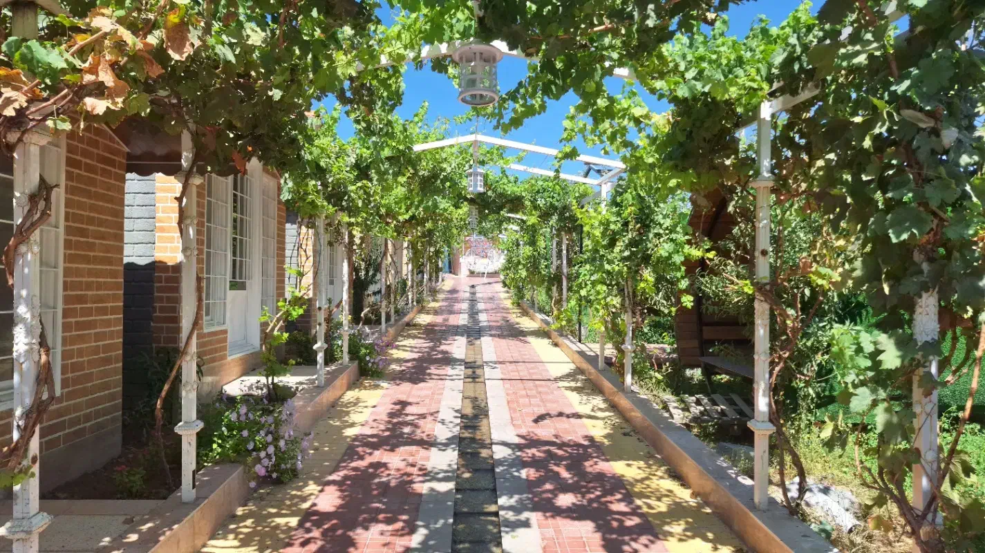 استخدام کمک سرآشپز در روستای شوراب کبیر|استخدام خدمات فروشگاه و رستوران|شهرکرد, |دیوار