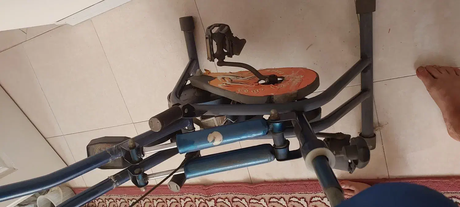 دوچرخه ثابت|تجهیزات ورزشی|اندیشه, اندیشه فاز ۱|دیوار